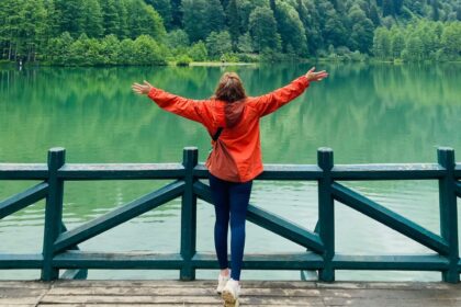 Tek başına seyahat etmek